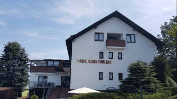 Immobilier HAUS SONNENBLICK (ZUM ALTEN FELD 21-23, 63679 SCHOTTEN, ALLEMAGNE) mercredi 14 décembre 2022