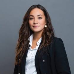 Nina Guyot, Advenis
