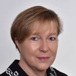 Corinne Knopp, Deloitte Taj.