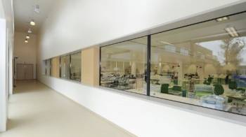 Transaction LIFE SCIENCES DE 10 228M2 (ZUIDLAND, PAYS-BAS) jeudi  2 avril 2026