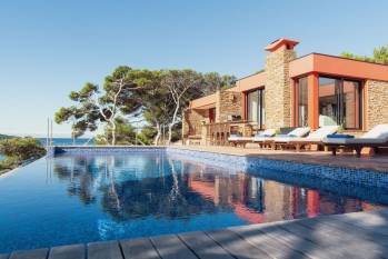 Transaction VILLA ÉOLE (200 CHEMIN DU BOUVET, 83400 HYÈRES) mercredi 24 juin 2026 Transaction VILLA ÉOLE (200 CHEMIN DU BOUVET, 83400 HYÈRES) mercredi 24 juin 2026