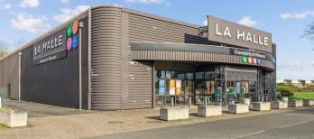 Transaction RETAIL PARK DE 14 308 M² (ZAC DES MOULINS, 72650 LA CHAPELLE SAINT-AUBIN) RETAIL PARK DE 3 787 M² (ZONE PORTE DE NORMANDIE, 78711 MANTE...