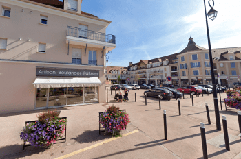 Transaction PORTEFEUILLE DE 12 LOCAUX COMMERCIAUX (CENTRE-VILLE, 91250 TIGERY) mardi 10 octobre 2023